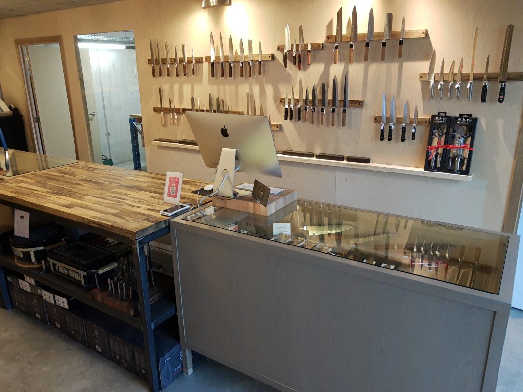 Chef & Knife