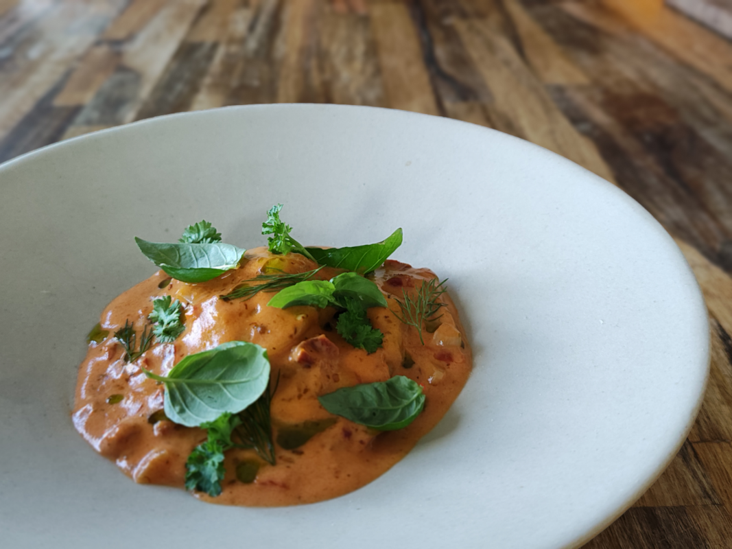 Ravioli in Loterman saus