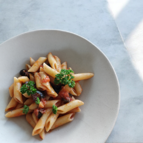 Pasta alla puttanesca