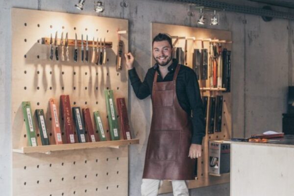 Brecht Loterman in de garage, start van Chef & Knife