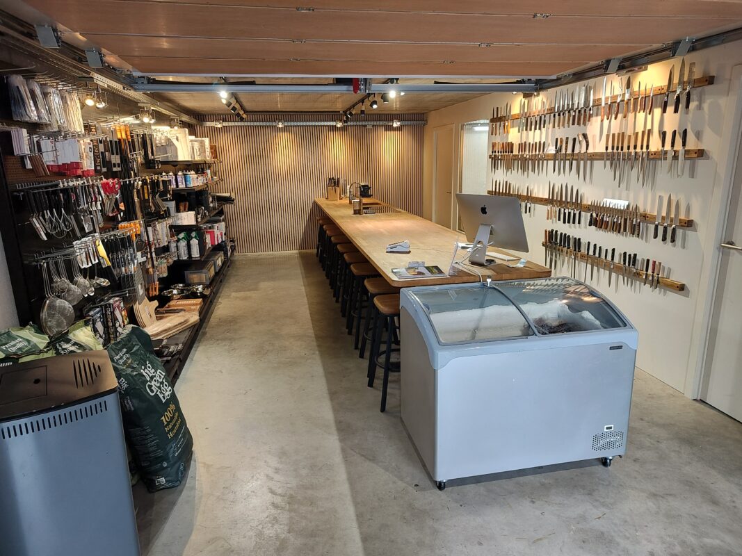 Chef & Knife store 8